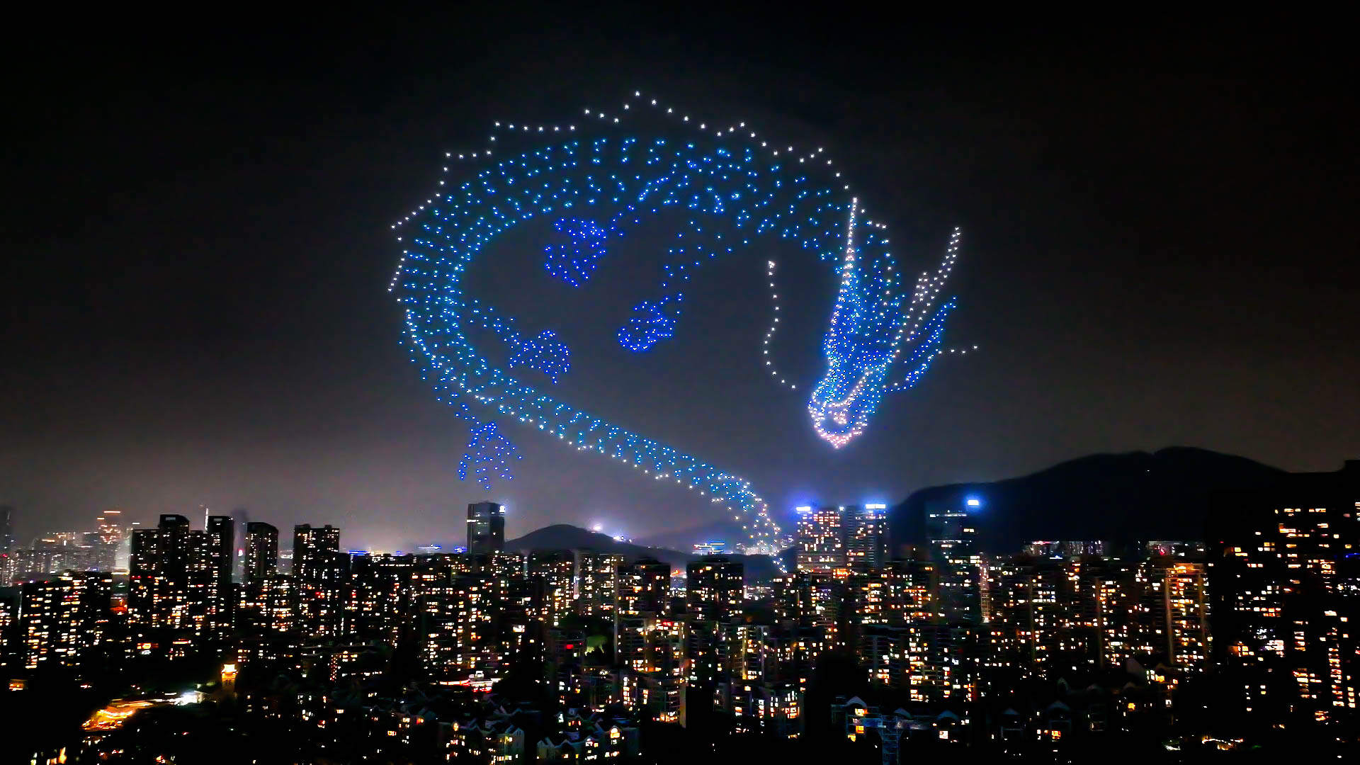 无人机灯光秀 (2).jpg