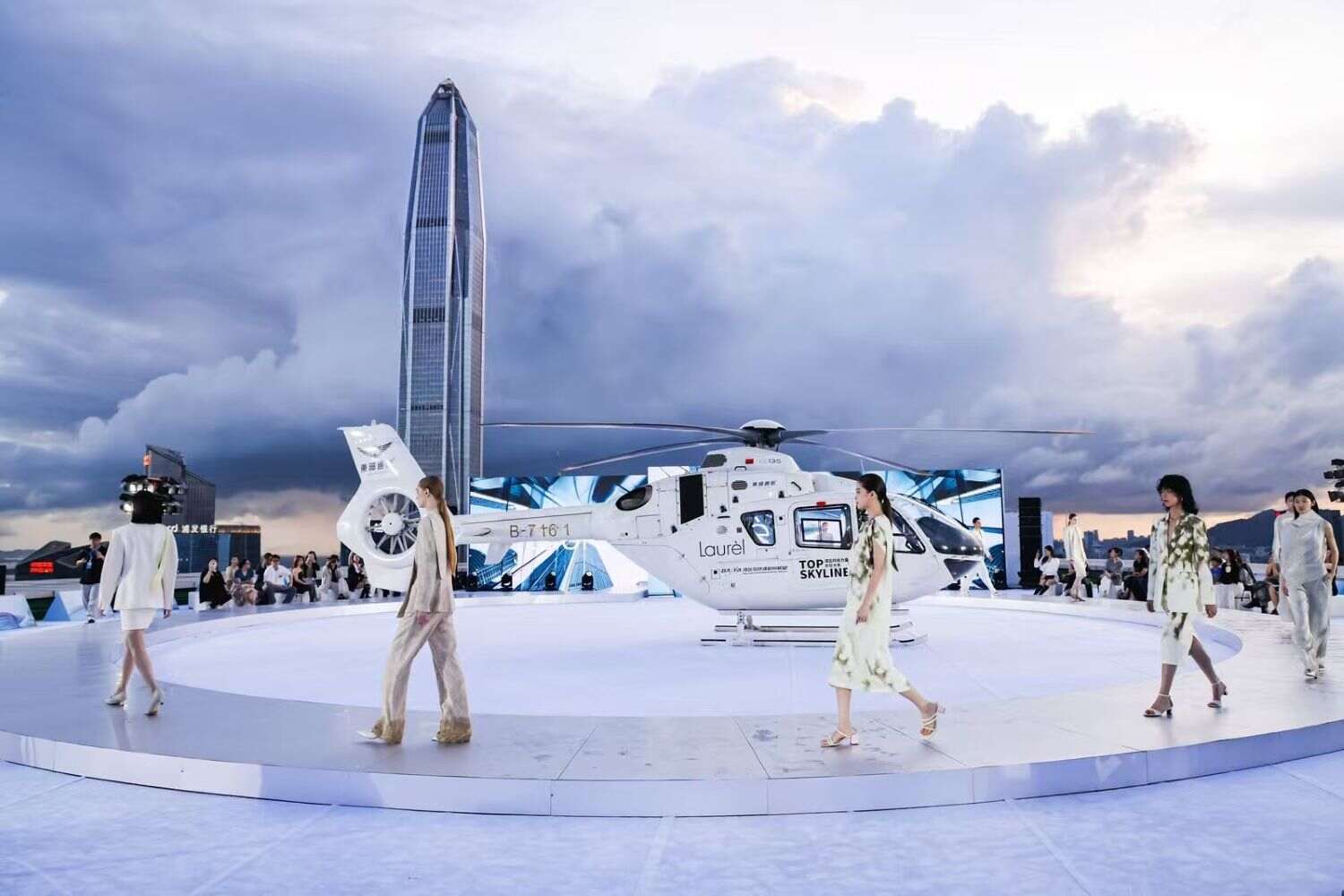 2、天空大秀3.jpg